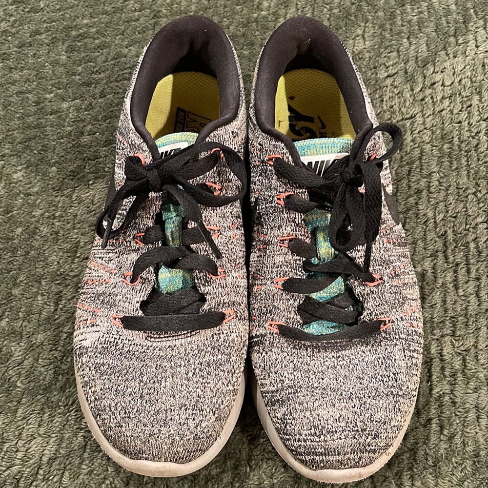 Nike Lunarlon Flyknit, Womens Size 7, Multi-color